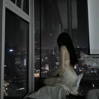 Tuyết Ngọc {mẹ hắn}