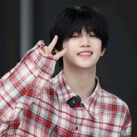 Trương Hàm Thụy _ cậu