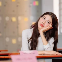 Nguyễn Lê Diễm Hằng(Lamoon)