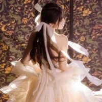 Bùi khánh Trâm _ mẹ cô