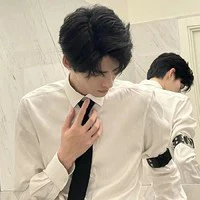 Trần Gia Khánh_ bố cô