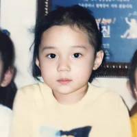 Kim Minjeong (nàng)