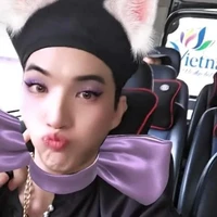 tg [vợ iu LyHan🖤]