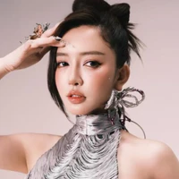 Bích Phương