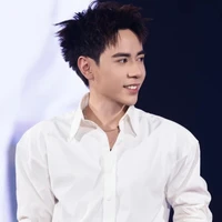Quang Hùng