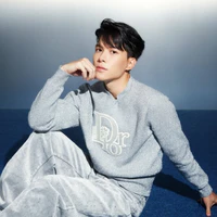 Anh tú Atus