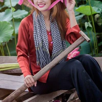 Mận _Giúp việc