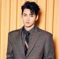 HUỲNH HOÀNG HÙNG