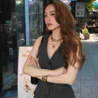 Minh Hằng (chị)