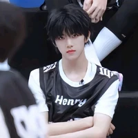 Trương Hàm Thụy