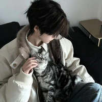 Hoàng Lăng Gia Bảo