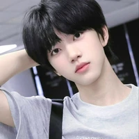 Trương Hàm Thụy
