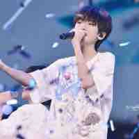 Tả Kỳ Hàm_cậu