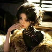 mẹ anh