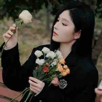 Vương Dịch -Cô-