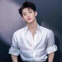 Huỳnh Hoàng Hùng-Hùng Huỳnh