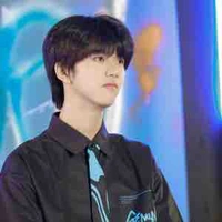 Trương Hàm Thụy