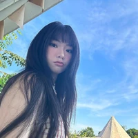 Nguyễn Lê Ngọc Ánh Sáng - Aza