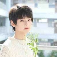 Dương Hàm Bác.HB