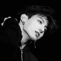 Jeon Jungkook - em