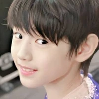 Sunghoon hồi nhỏ