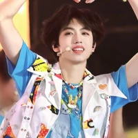 Trương Y Quế Gia