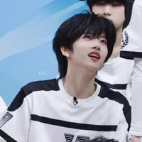 Trương Hàm Thụy