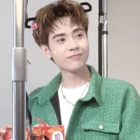 Lê Quang Hùng (Phone)