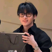 Huỳnh Hoàng Hùng (gem)
