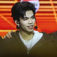 Lê Bin Thế Vĩ (Lezii)