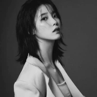 LEE JI EUN (IU)