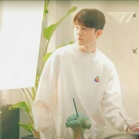 Lee SangHyeok"Faker"