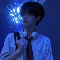 Lục Mạc Ôn Nghiêm