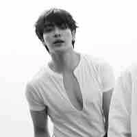 Joong Archen[T]