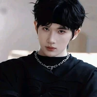 Dư Vũ Hàm|cậu ta|