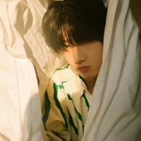 Đồng Vũ Khôn|y|