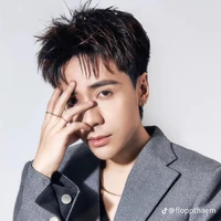 Lê Quang Hùng_( QH MasterD)