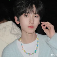 Tả Kì Hàm_em