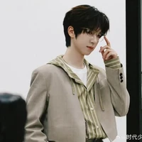 Hạ Tuấn Lâm