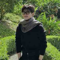 Hùng Huỳnh