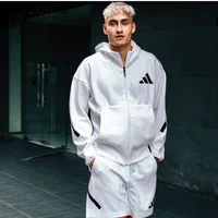 Nicholas mickelson