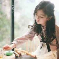 Vũ Y Nguyệt ( 6 tuổi )