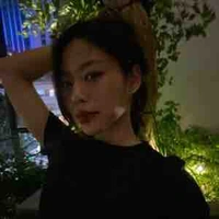 Nguyễn Thị Hạnh Ngân