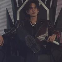 Santa Pongsapak- Vương phu