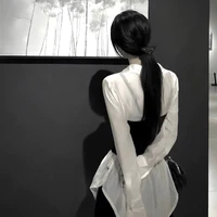 An Vy - gv Văn (em gái Ngọc Hân)