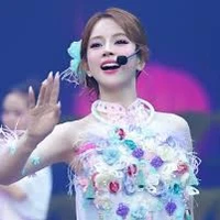 Trương Tiểu My(cô)