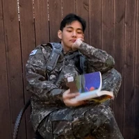 Kim Taehyung - V