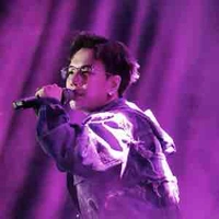 Hoàng kim Long (lou hoàng)