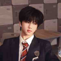Trương Hàm Thụy 