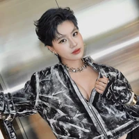 pháo em của hùng huỳnh